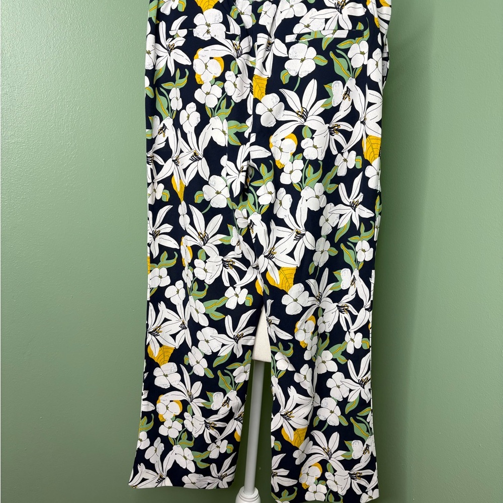Cynthia Rowley Black Floral Cropped Pants - Picture 3 of 9